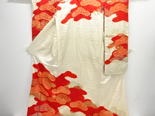 アンティーク　絞り笠松模様刺繍振袖(比翼衿・内袖付き)